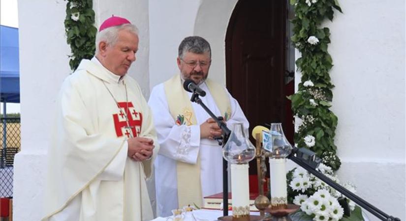 Nacsa Lőrinc: a templomok felújításával a keresztény Magyarország hagyományait erősítjük