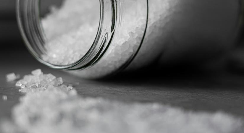 4 intő jel, ami arra utal, hogy túl sok sót fogyasztasz