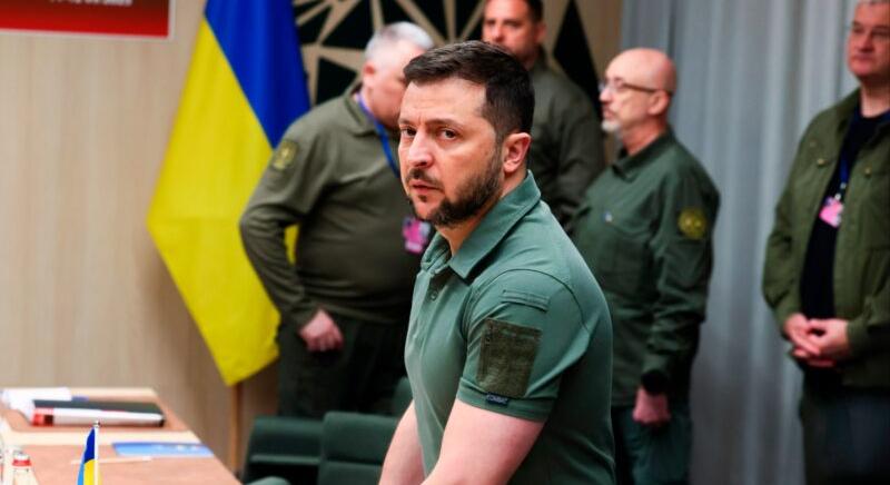 Zelenszkij beismerte, nincs már sok idejük az ukránoknak