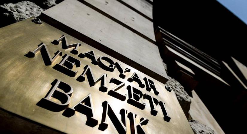 Soron kívüli vizsgálatot indít a Magyar Nemzeti Bank, amiért a pénzintézetek nem fizetnek elég gyorsan azoknak, akiktől levont az Apple