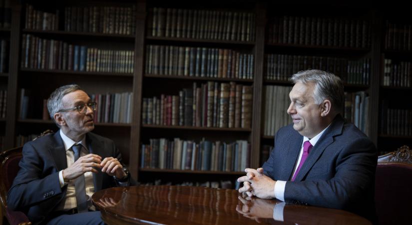 Orbán Viktor nem pihen, vasárnap is építi az új pártszövetségét