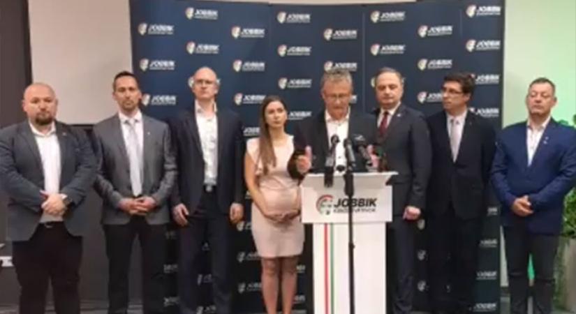 Új elnöksége van a Jobbiknak a kudarcos EP-választás után - íme a nevek