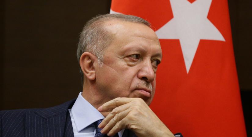 A török elnök ágyba fekszik minden Izraelt elpusztítani kívánó terroristával