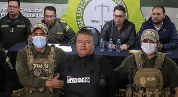 Szigorúan ellenőrzött börtönbe szállították a bolíviai puccsistákat