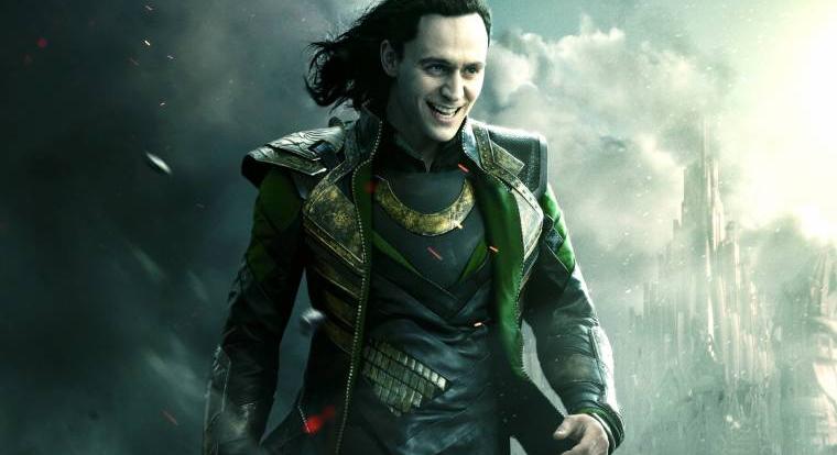 A Marvel bemutatta a Loki sorozat első trailerét, természetesen Tom Hiddleston főszereplésével