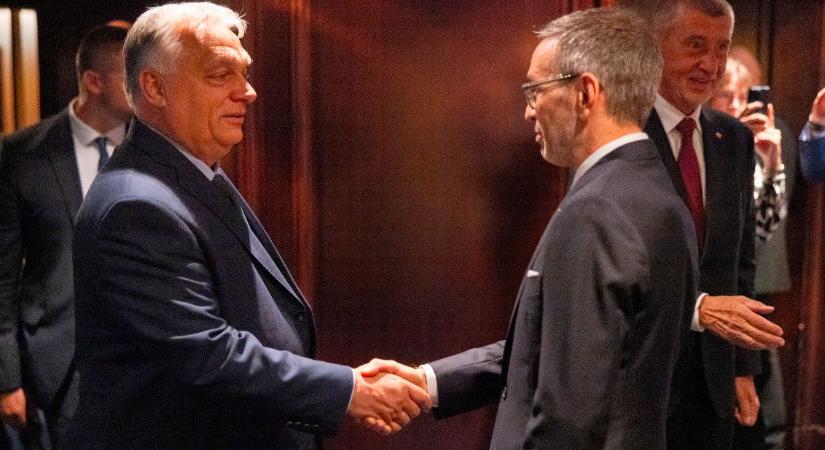 Új európai pártszövetséget alapítottak Orbán Viktorék