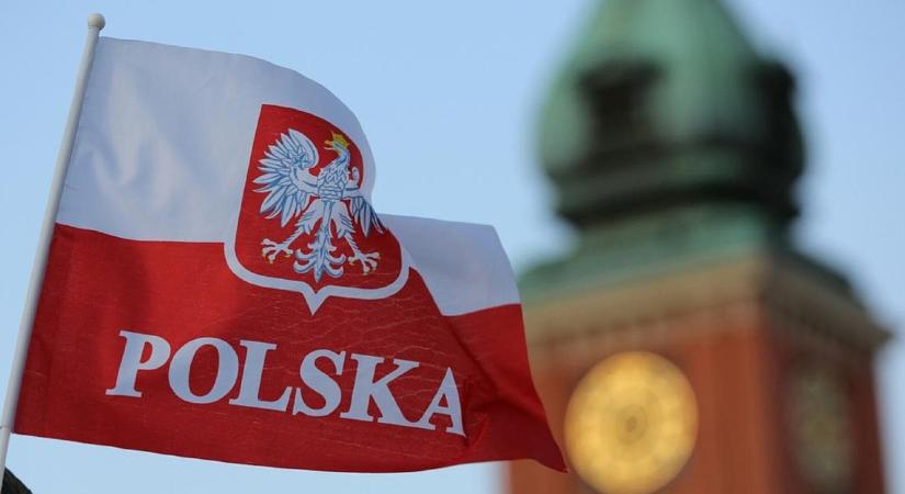 A csúcson Lengyelország bejelenti a bydgoszczi NATO–Ukrajna kiképzőközpont készenlétét