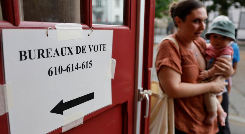 Magas a részvétel a francia választások első fordulójában
