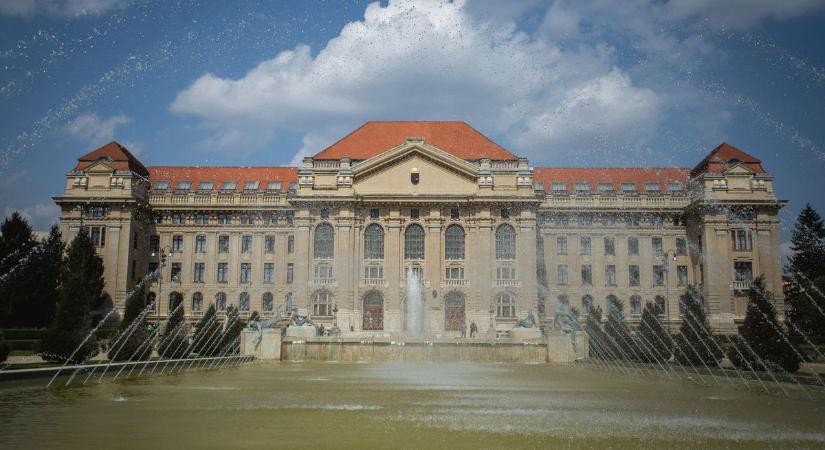 Újra a legnépszerűbb felsőoktatási intézmények közé került a Debreceni Egyetem