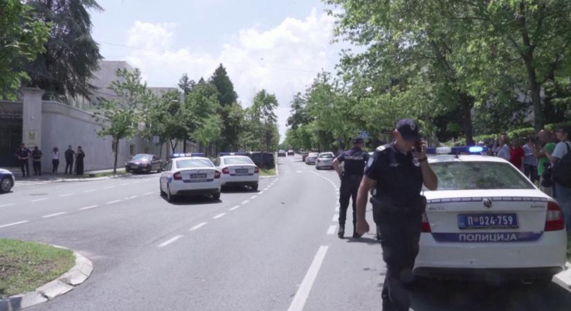 Vörös szintre emelték a biztonsági készültséget Szerbiában