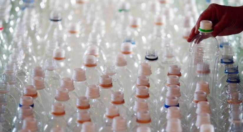 Mától csak visszaváltható palackok hozhatók forgalomba Magyarországon