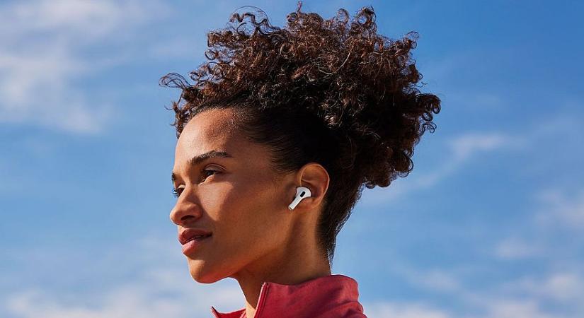 Kamerát is rak majd vezeték nélküli AirPods füleseibe az Apple