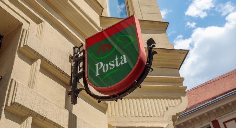 Újabb áremelés lépett életbe a Magyar Postánál, szinte az összes szolgáltatás drágult