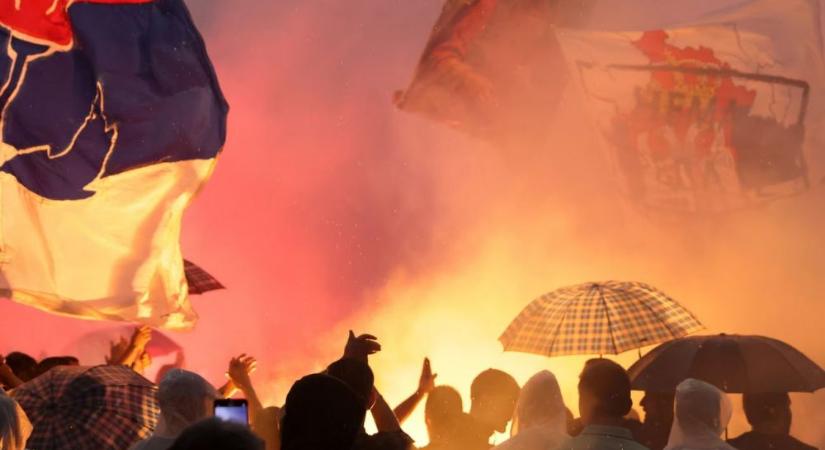 Áll a bál Szerbiában: betiltották egy 10 éves fesztivál működését
