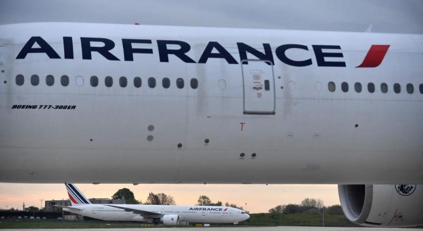 Készenlétben várták az Air France Párizs-Budapest járatát Ferihegyen