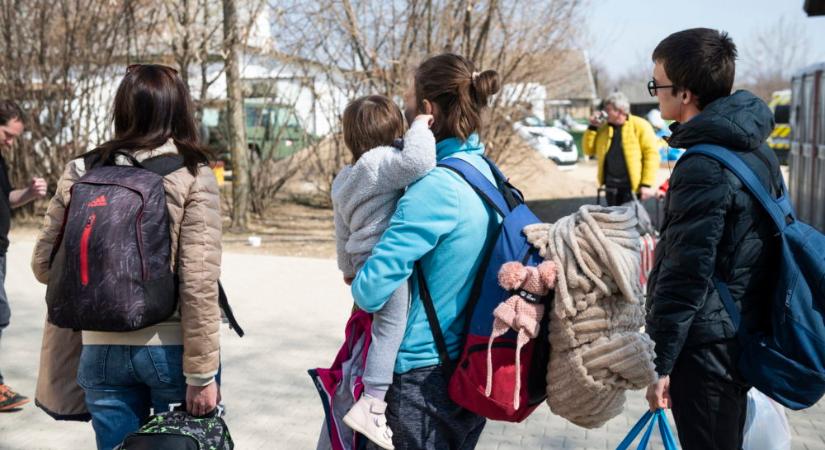 Több mint tizenkétezren érkeztek Ukrajnából hétfőn