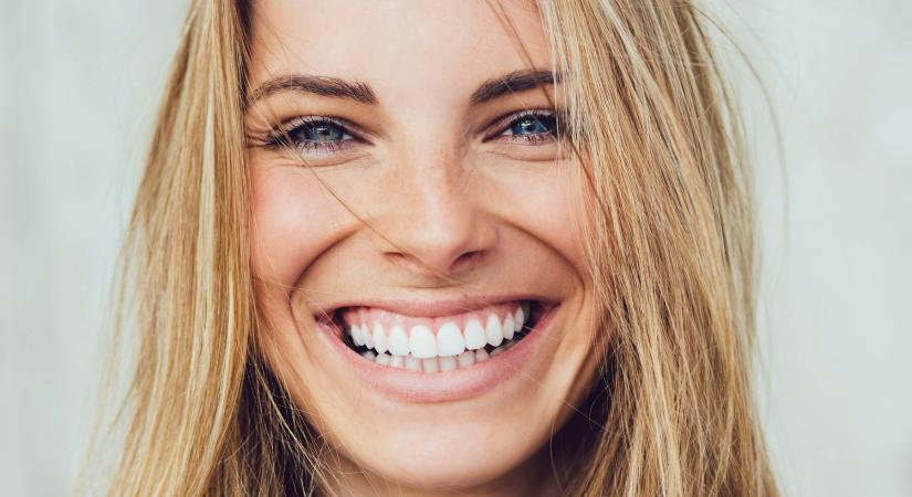 Így ápold a fogaidat a nagy melegben: 8 tipp a nyári fogápolásért