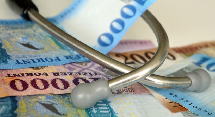 Újabb orvos bukott le: 200 ezret kapott egy mandulaműtétért
