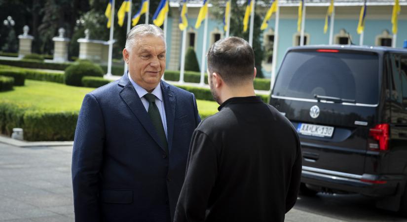Fotókon Orbán és Zelenszkij kijevi találkozása