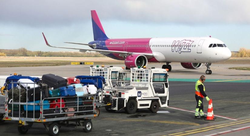 Újabb botrány: hatórás késéssel indult a Wizz Air ciprusi járata, amelyet még így is többen lekéstek