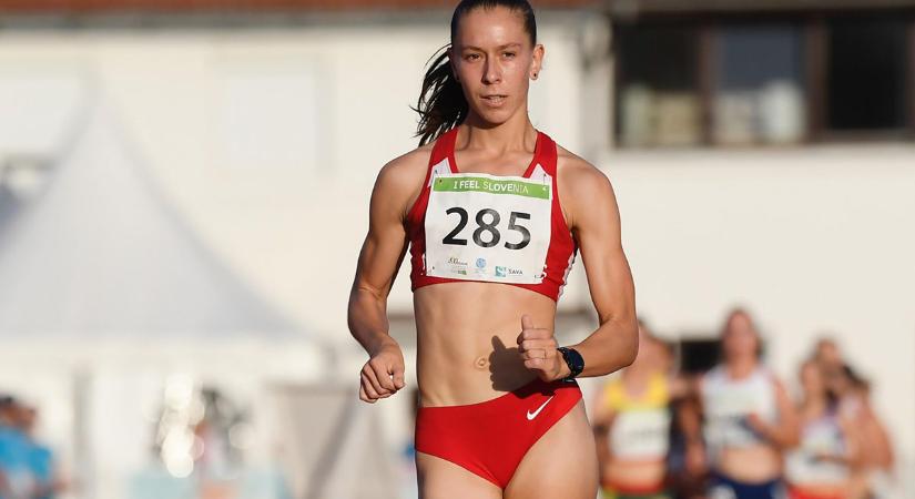Kovács Alexandra aranyérmes 5000 méter gyaloglásban