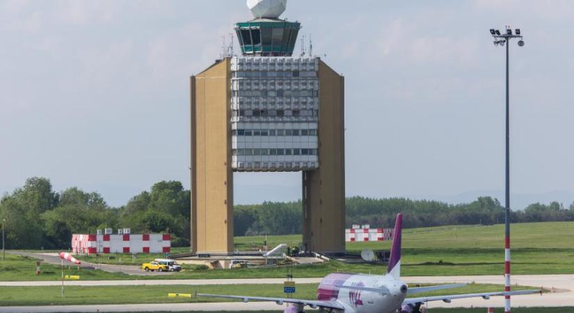 Egy osztrák szakszervezeti vezető szerint a magyar légiforgalmi irányítás miatt Európa-szerte késnek a repülőgépek