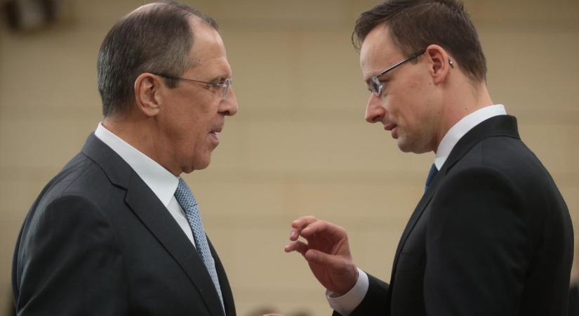 Miközben Orbán Viktor Ukrajnában tárgyalt, Szijjártó Péter felhívta az orosz külügyminisztert