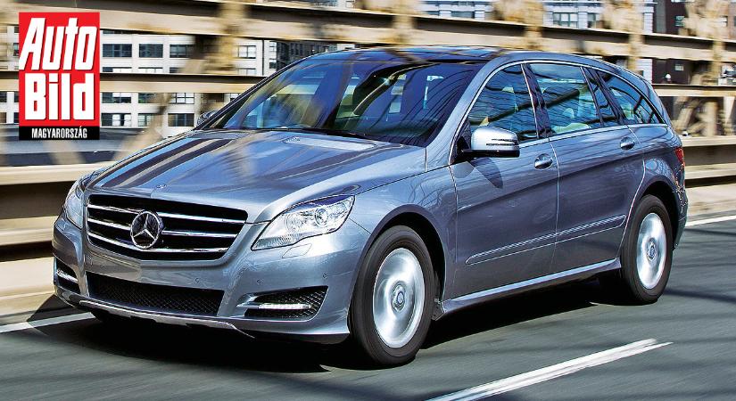 Visszahívás a Mercedesnél: szivároghat a hibás üzemanyagszűrő