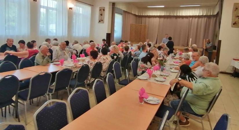 Az Örökifjak Nyugdíjas Klub közgyűlést tartott Telekgerendáson