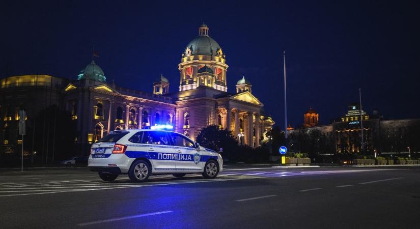 Újabb fegyverest fogtak el Belgrádban