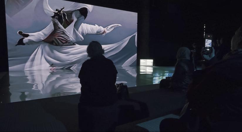 Kiállítás – Refik Anadol: Rumi Dreams