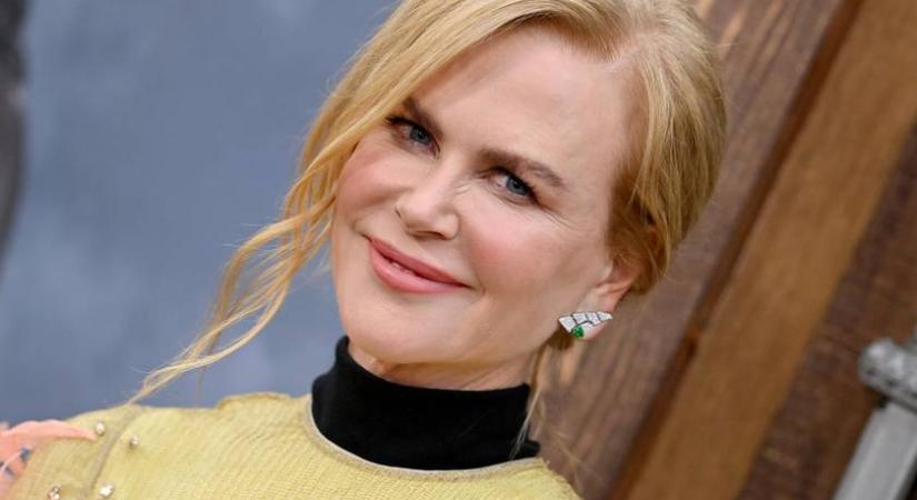 Az 57 éves Nicole Kidman melltartóra vetkőzött: fiatalabb kollégájával vállalta be a szexjelenetet