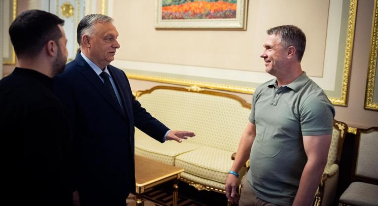 Orbán Viktor találkozott Szerhij Rebrovval és megdicsérte az ukrán válogatottat