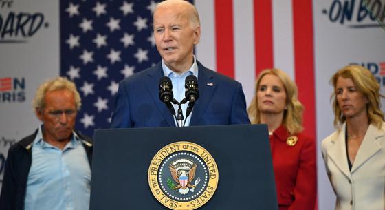 Joe Biden gondolkozik a visszalépésén