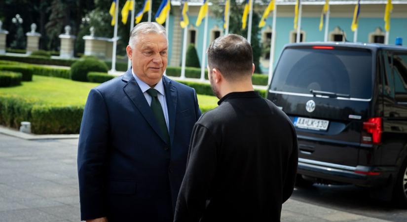Orbán Viktor az ukrajnai békefolyamatról adott interjút