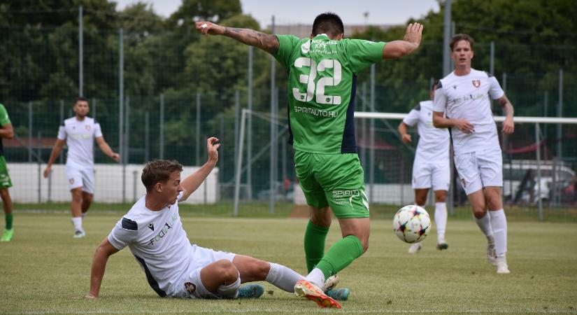 Erős ellenfelet győzött le a Szeged, elhunyt a Tatabánya egykori játékosa