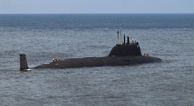 Orosz tengeralattjárók cirkálnak az Ír-tengeren