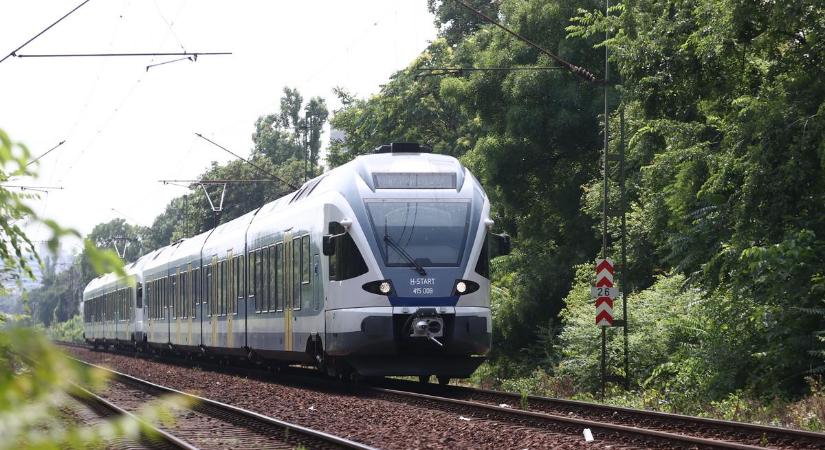 Gázolt a vonat Szabolcs-Szatmár-Bereg vármegyében: megbénult a közlekedés