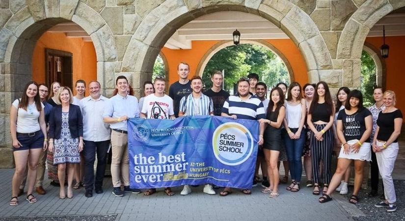Hallgatók jönnek a világ minden részéről a pécsi nyári egyetemekre
