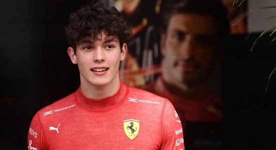 A Ferrariban tűnt fel csodagyerekként, 2025-ben a Haas pilótája lesz Oliver Bearman