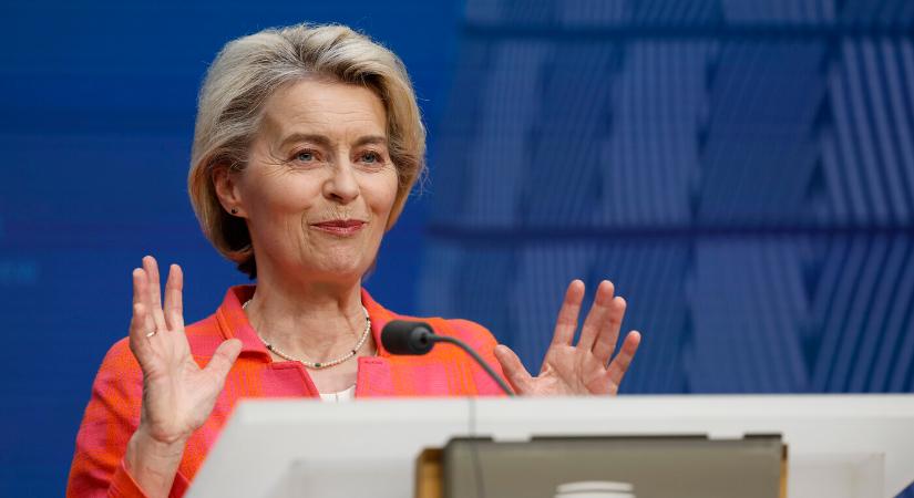 Ursula von der Leyen telefonon gratulált az új brit kormányfőnek