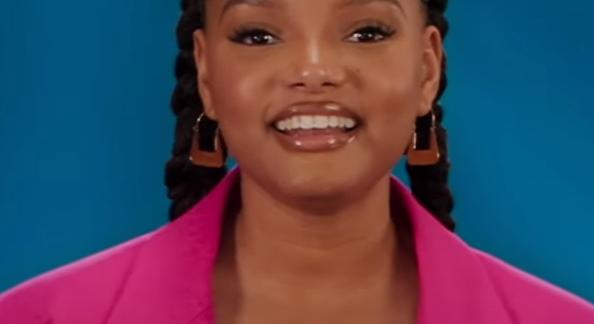 Halle Bailey megmutatta a gyermekét