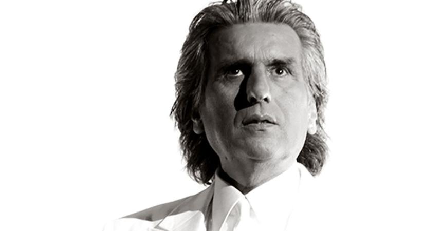 Toto Cutugno világhírű olasz énekes emlékére