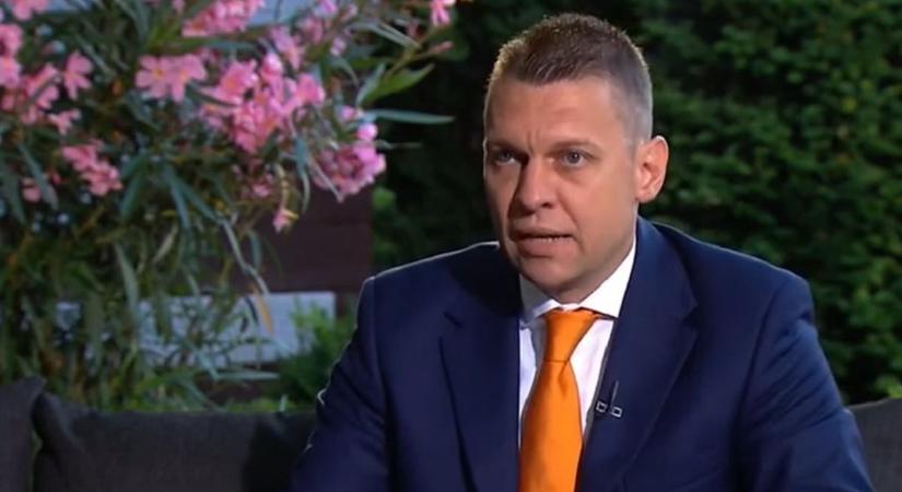 Menczer Tamás: Orbán Viktor a lehető legtöbbet tette a békéért