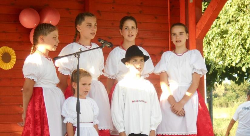 Mulatsággal köszöntötték a nyarat Őrhalomban