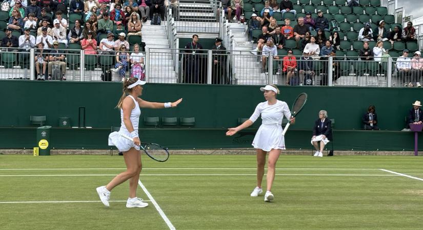 Babos Tímea páros partnerével legyőzte a wimbledoni torna harmadik kiemelt duóját