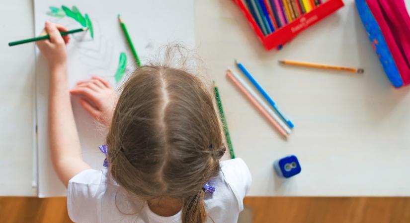 Ebben jobbak a balkezesek a jobbkezeseknél