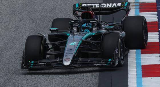 Brit Nagydíj – Russell vezérletével mercedeses első sor Silverstone-ban