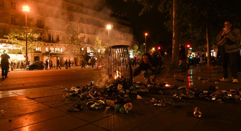 Ünnepeltek és törtek-zúztak a váratlan második fordulós eredmények után Franciaországban