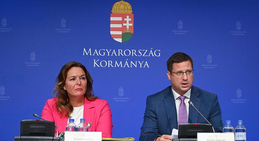 Mindenkit felkelt a kormány, Gyulyásék bejelentést tesznek